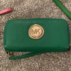 Michael kors wallet